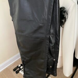 Zara Men’s 100% real leather pants, size 38.